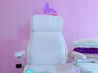 elliemcdonald from CamSoda