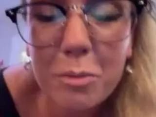 Elliexxmoana webcams show profile image 