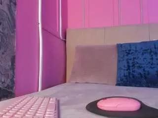 emelyy-carter from CamSoda