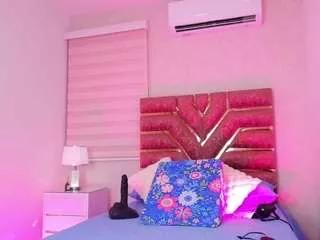 emma-ma from CamSoda