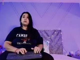 emmajohnss from CamSoda