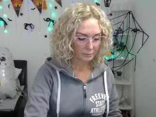 Emmaparkk webcams show profile image 