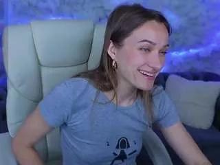 emmyskyy from CamSoda