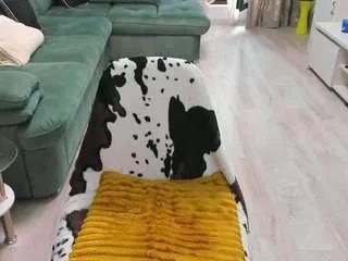 eveeevian from CamSoda