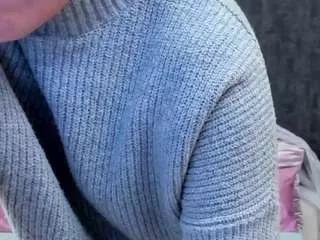 evellynereys from CamSoda