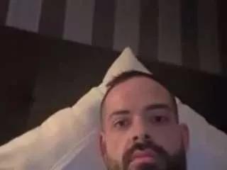 gucciyoshy from CamSoda