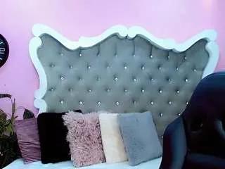 hallyyhott from CamSoda