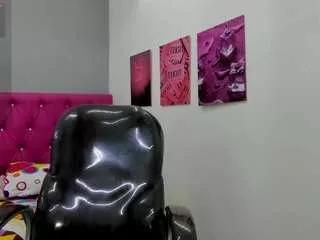 helen-russo from CamSoda