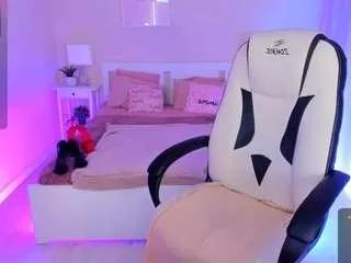 helenaregal from CamSoda