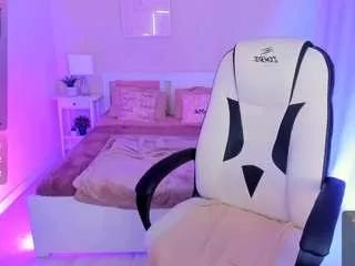 helenaregal from CamSoda