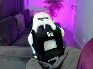 hellafabel from CamSoda