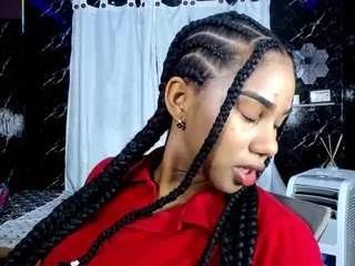 hillary-queen from CamSoda