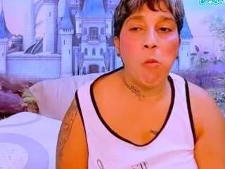 indianroxy694u from CamSoda