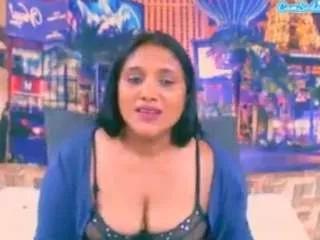 indiansexylady4u from CamSoda