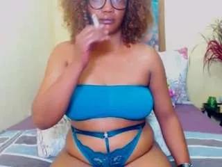 intimancysexy from CamSoda