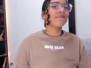 iriss-25 from CamSoda