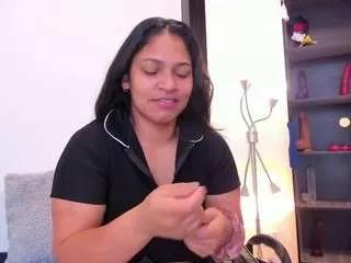 iriss-25 from CamSoda