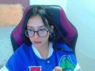 issa-smithhh from CamSoda