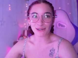 issamonterrey from CamSoda