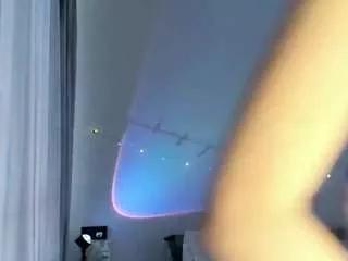 Itslunadayy webcams show profile image 