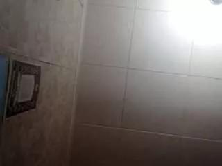 Ivelissemaura webcams show profile image 