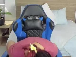 jadde13 from CamSoda