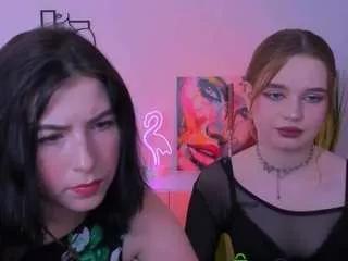 Janet-shy webcams show profile image 