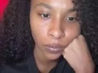 Juicylisa webcams show profile image 