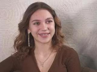 kaceyvelardes on CamSoda
