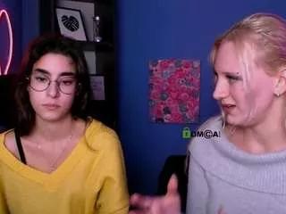 karenkiss on CamSoda