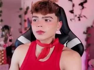kennyboy-18 from CamSoda