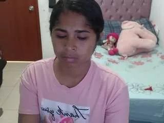 Kiara-williambk webcams show profile image 