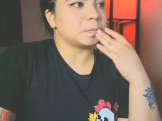 kimmiakiss from CamSoda