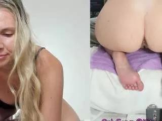 kittynikita from CamSoda