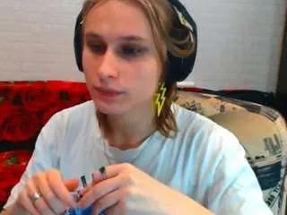 Laurispivak webcams show profile image 