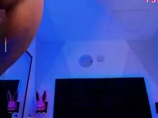 layla-candy from CamSoda