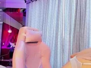 leila-08 from CamSoda