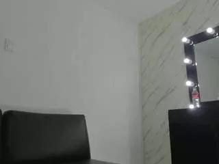 leylaroberth from CamSoda