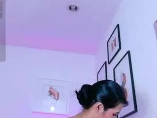 lilaagracee from CamSoda
