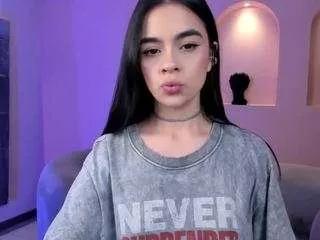 liladior from CamSoda