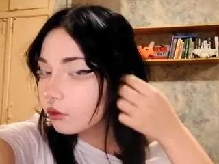 lilarobidoux from CamSoda