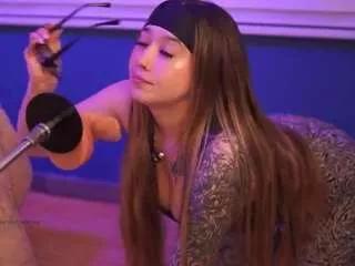 lilith-gray9 from CamSoda
