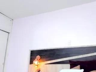 lily-greey from CamSoda