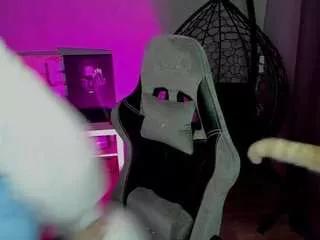 lilywilliamss from CamSoda