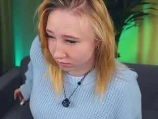 Linettedaines webcams show profile image 