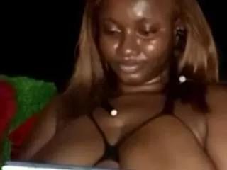 lissamike from CamSoda