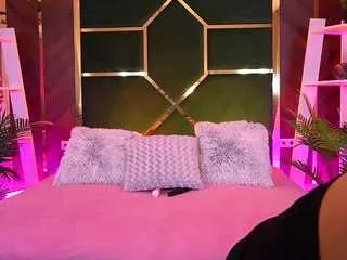 littleecute from CamSoda