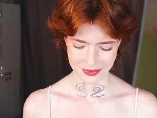 Loiscrafton webcams show profile image 