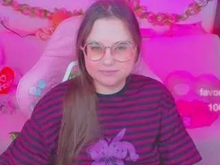 lolisuccub from CamSoda