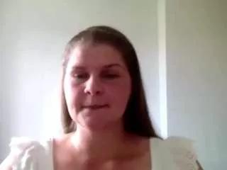 Lovexcaroline webcams show profile image 